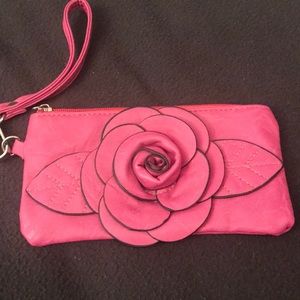 Cute pink wristlet with flower detail